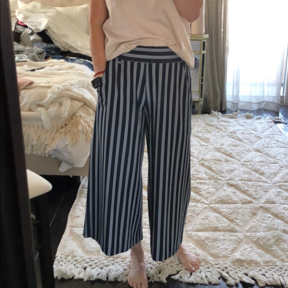 Crop wide leg pant